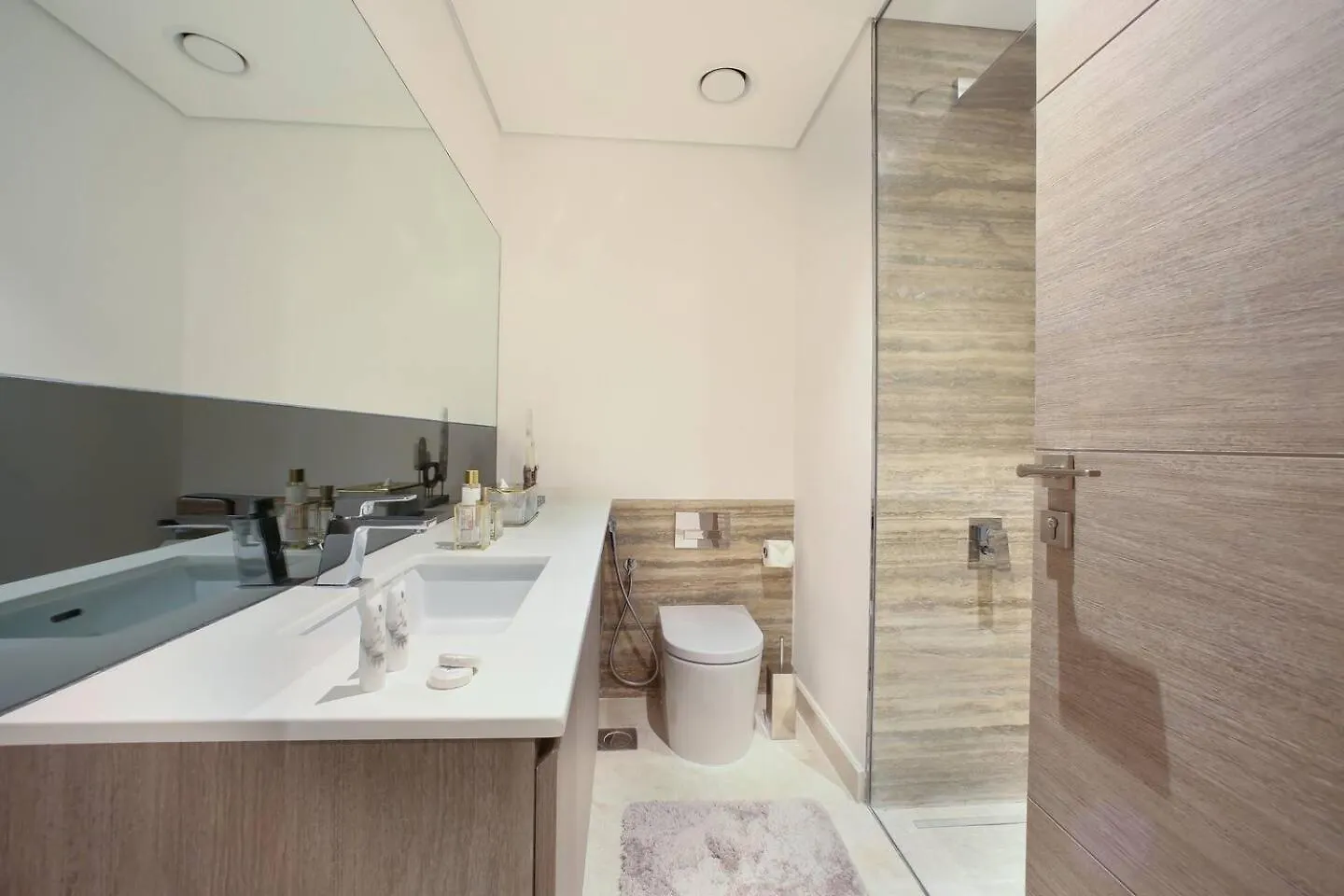 Glamorous Studio! Walk To Burj Khalifasleep 3! Dubai United Arab Emirates