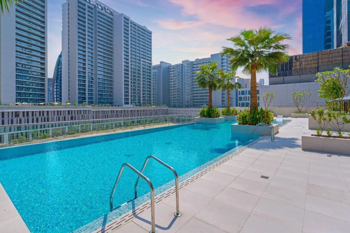 Glamorous Studio! Walk To Burj Khalifasleep 3! Dubaj Apartmán
